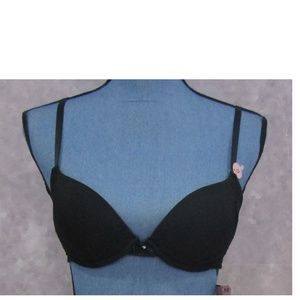 NEW H&M black Push Up Bra Size 32C